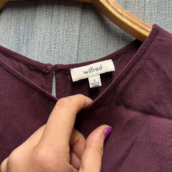Aritzia Wilfred Deep Burgundy crop style Tank Top size small - Picture 3 of 5